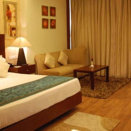 The Victoria Grand Hotel & Spa Kasauli Extérieur photo