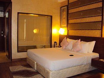 The Victoria Grand Hotel & Spa Kasauli Extérieur photo