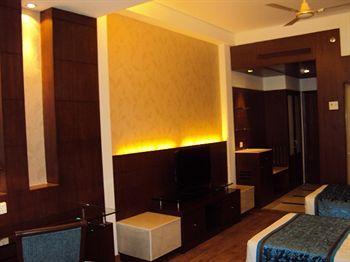 The Victoria Grand Hotel & Spa Kasauli Extérieur photo