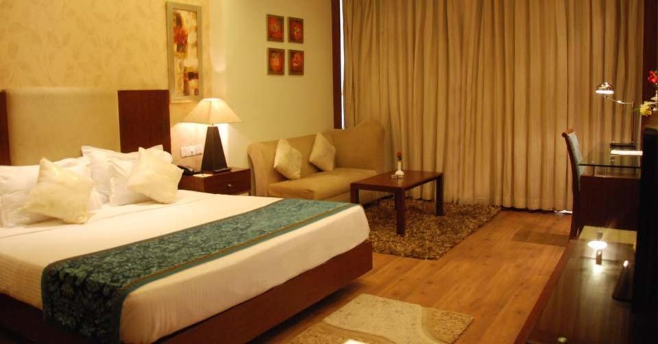 The Victoria Grand Hotel & Spa Kasauli Extérieur photo